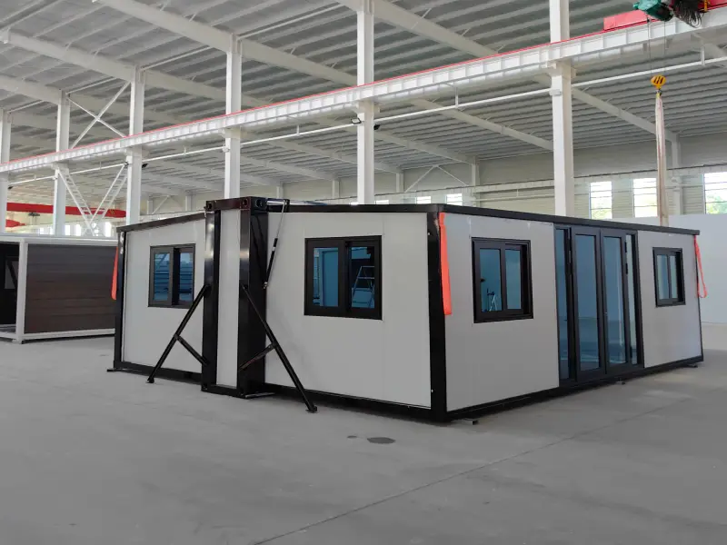 SXKON Pioneers a New Era of Modular Construction with the Innovative 20FT Foldab